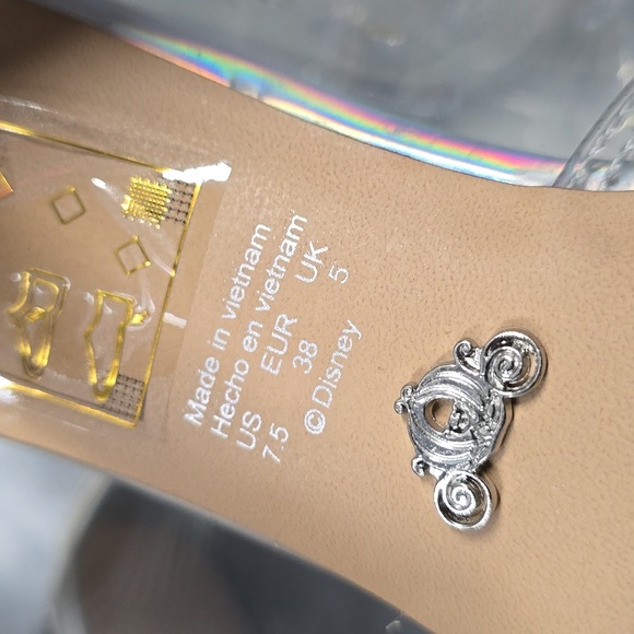 Disney x Aldo Limited Edition Glass Booties - Picture 8 of 9